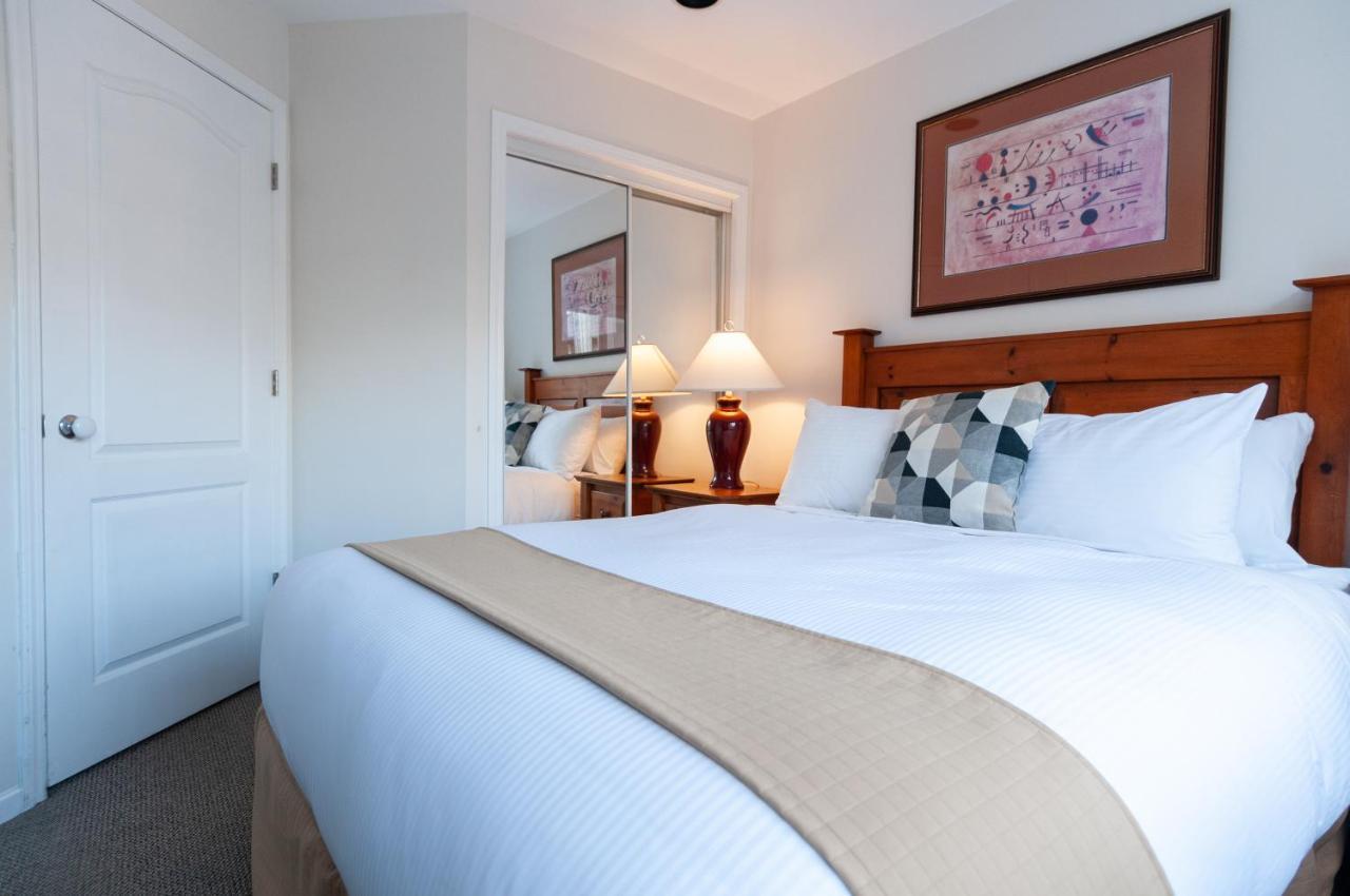 Town Plaza By Mountainview Accommodation 惠斯勒 外观 照片