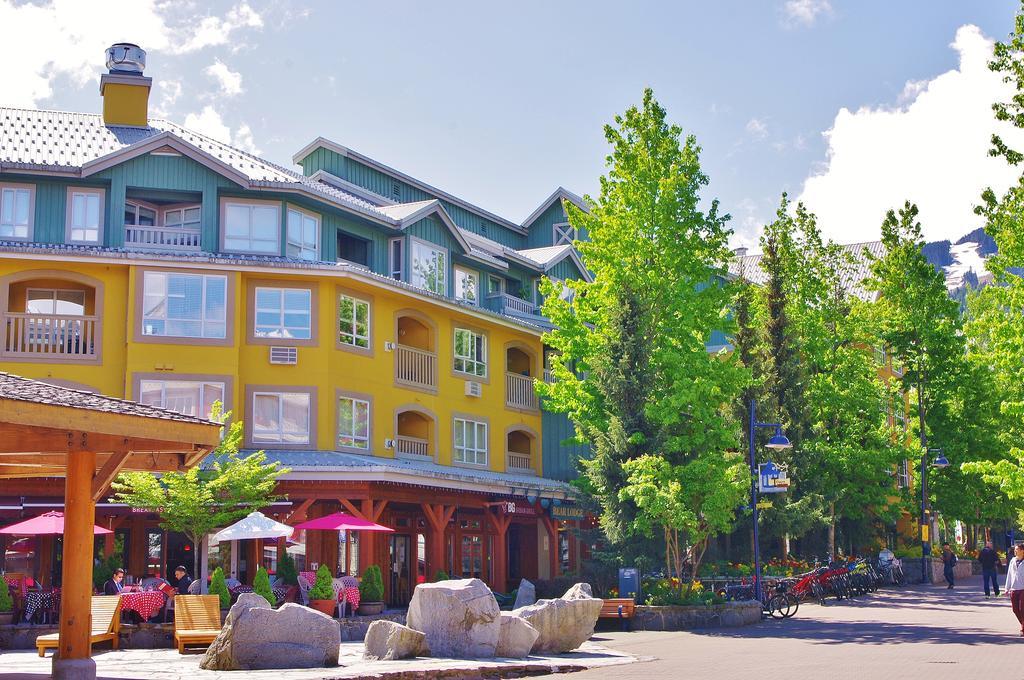 Town Plaza By Mountainview Accommodation 惠斯勒 客房 照片